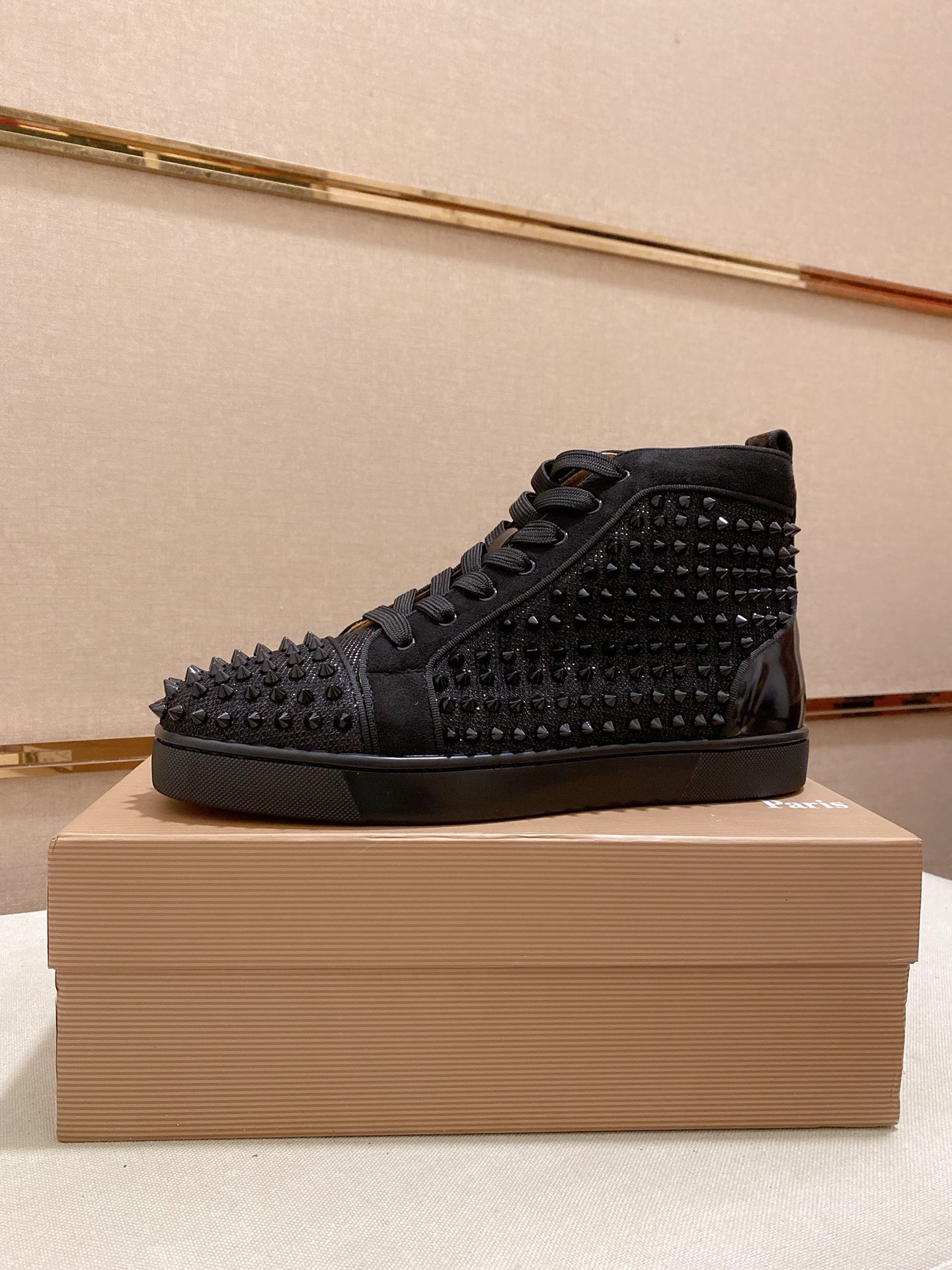 Cistian Louboutin Man